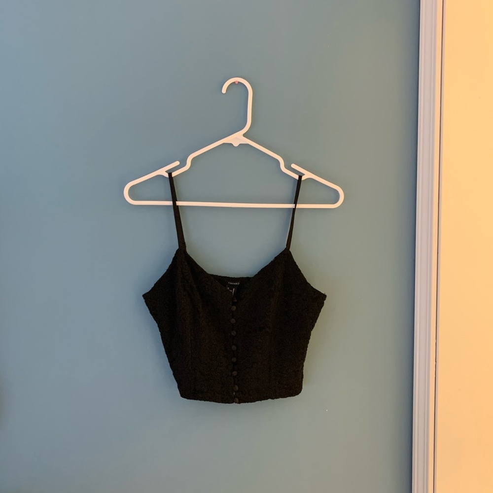Lacy crop